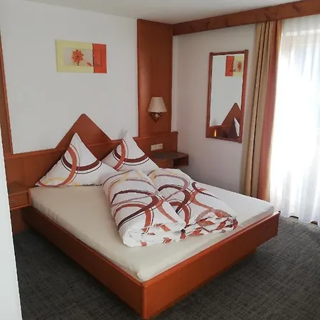 Haus Illmer - *