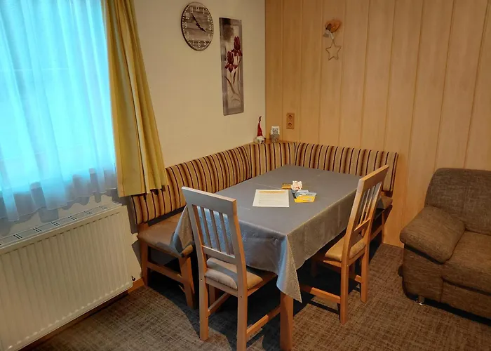 Haus Illmer - アパート *